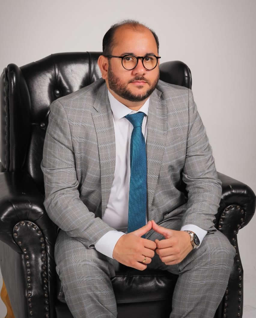 Dr. Fernando Antonio — Advogado Criminalista OAB/BA 73.378